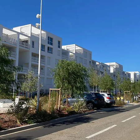 Appartement Beau T2 Climatise, 2eme Etage, 4 Pers, Parking Prive - Fr-1-727-15